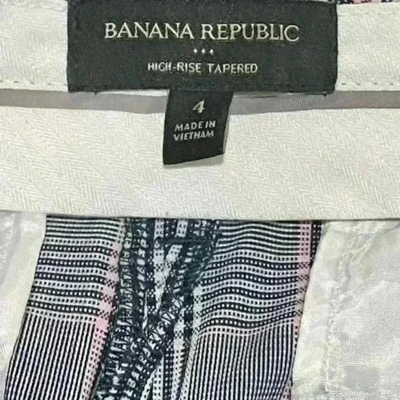 Banana Republic Women’s High Rise Tapered Plaid Pants - Picture 8 of 8